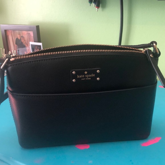 kate spade Handbags - Kate Spade Crossbody kate spade Handbags - Kate Spade Crossbody